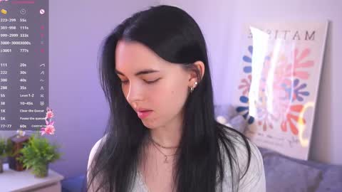 Snapshot of sheragroepper chatting on 8, 4, 2026 Mira online show from 8, 4, 2026