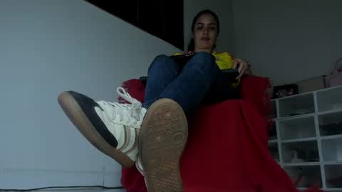 Snapshot of sherilkwang_ chatting on 7, 7, 2026 .. Sherilk .. online show from 7, 7, 2026