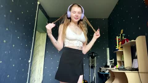 Snapshot of sherlyncreagh chatting on 14, 5, 2026 Kaayy online show from 14, 5, 2026