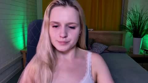 Snapshot of sherributlers chatting on 22, 7, 2026 Sweet Sherri online show from 22, 7, 2026