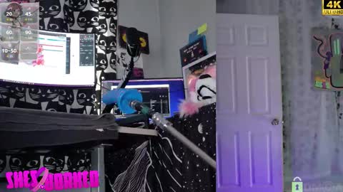 Snapshot of shesborked chatting on 25, 11, 2025 Gina online show from 25, 11, 2025