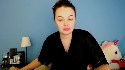 Vikki online show from 3, 4, 2026