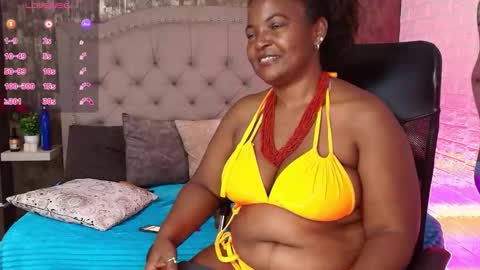 Snapshot of sheyla__ebony chatting on 4, 3, 2026 sheyla__ebony online show from 4, 3, 2026