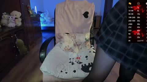 Marta Violet online show from 2, 3, 2025