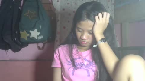 Snapshot of shimmering_kate chatting on 14, 12, 2024 shimmering_kate online show from 14, 12, 2024