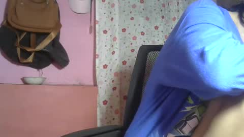 Snapshot of shimmering_kate chatting on 19, 12, 2024 shimmering_kate online show from 19, 12, 2024