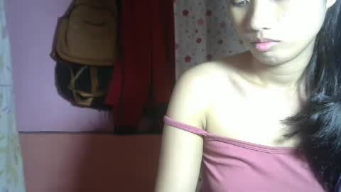 Snapshot of shimmering_kate chatting on 6, 1, 2025 shimmering_kate online show from 6, 1, 2025