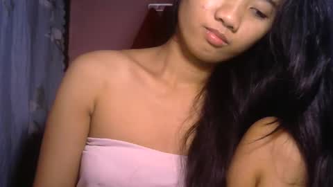 Snapshot of shimmering_kate chatting on 25, 1, 2025 shimmering_kate online show from 25, 1, 2025