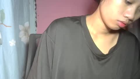 Snapshot of shimmering_kate chatting on 11, 2, 2025 shimmering_kate online show from 11, 2, 2025