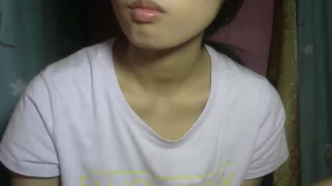 Snapshot of shimmering_kate chatting on 16, 2, 2025 shimmering_kate online show from 16, 2, 2025