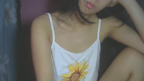 Snapshot of shimmering_kate chatting on 1, 3, 2025 shimmering_kate online show from 1, 3, 2025