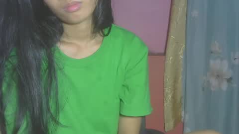 Snapshot of shimmering_kate chatting on 6, 3, 2025 shimmering_kate online show from 6, 3, 2025