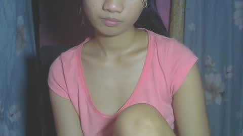 Snapshot of shimmering_kate chatting on 8, 3, 2025 shimmering_kate online show from 8, 3, 2025