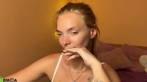 Snapshot of shinelikea_diamond chatting on 3, 7, 2026 Alexis online show from 3, 7, 2026
