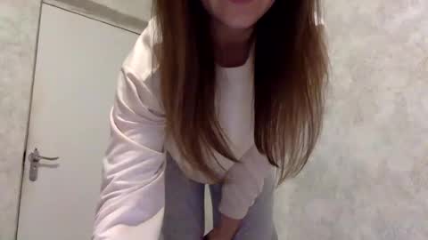 Jesica online show from 6, 10, 2025