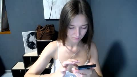 Snapshot of shining_pearl chatting on 19, 6, 2026 Jesica online show from 19, 6, 2026