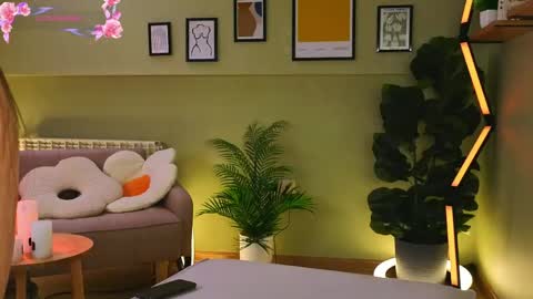 shininglexi online show from 7, 5, 2026
