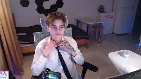 shiromy_ online show from 30, 11, 2025