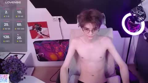 shiromy_ online show from 12, 7, 2026