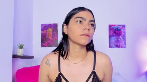 shizuka 11  online show from 5, 11, 2025