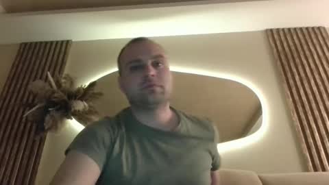 Snapshot of shmele_04 chatting on 29, 11, 2025 shmele_04 online show from 29, 11, 2025