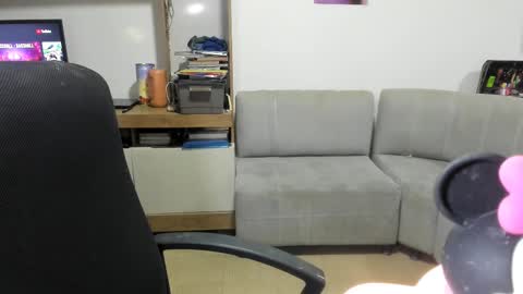 Shofia Beltran online show from 19, 2, 2025