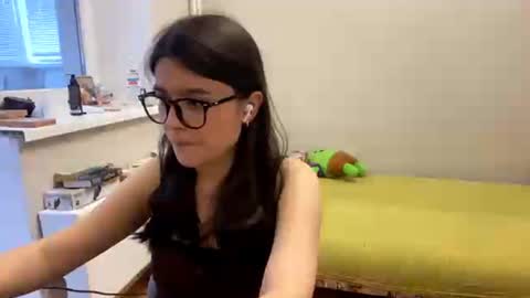 Marie online show from 28, 6, 2026
