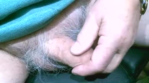 Snapshot of shootertog chatting on 1, 12, 2025 shootertog online show from 1, 12, 2025