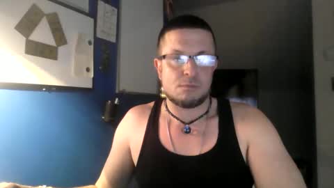 shortmel online show from 2, 4, 2026