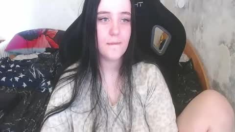 Snapshot of show_for_you chatting on 8, 5, 2026 show_for_you online show from 8, 5, 2026
