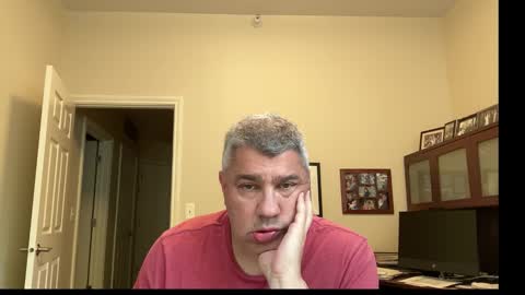 Chicago Guy online show from 17, 10, 2025