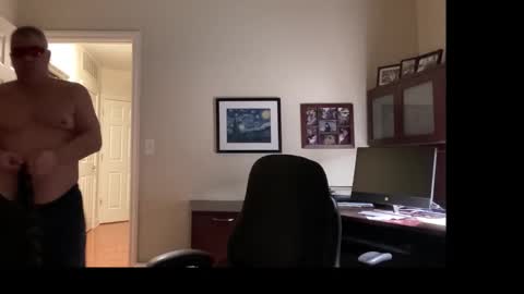 Chicago Guy online show from 6, 1, 2026