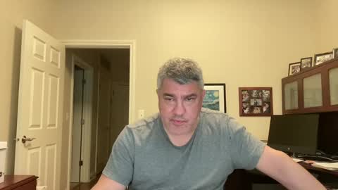Snapshot of showmet chatting on 26, 7, 2026 Chicago Guy online show from 26, 7, 2026