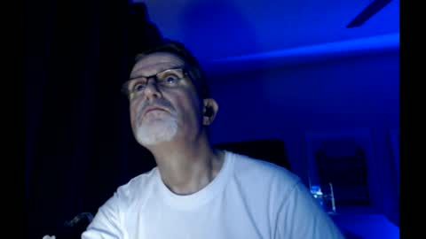 Snapshot of shrewtamer chatting on 4, 3, 2025 shrewtamer online show from 4, 3, 2025