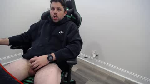 Snapshot of shroomhead5 chatting on 12, 2, 2025 shroom online show from 12, 2, 2025