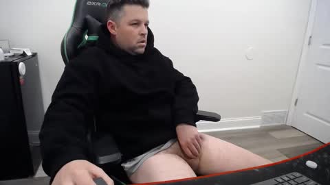 Snapshot of shroomhead5 chatting on 27, 2, 2025 shroom online show from 27, 2, 2025