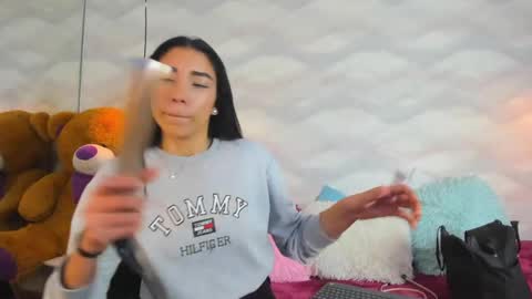 ZUMY ANGELS online show from 12, 9, 2025