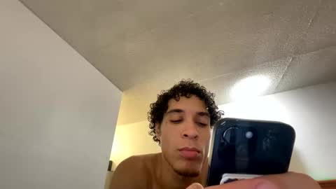 Snapshot of shurthingxx chatting on 12, 1, 2025 shurthingxx online show from 12, 1, 2025