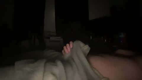 shy184_ online show from 5, 3, 2025