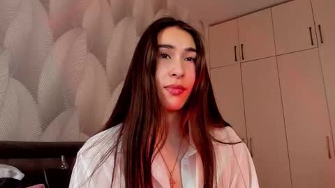 Snapshot of shy_bambiii chatting on 2, 2, 2026 Mika online show from 2, 2, 2026