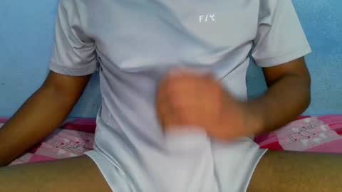 Snapshot of shy_eyes_ chatting on 3, 12, 2024 shyeyes online show from 3, 12, 2024