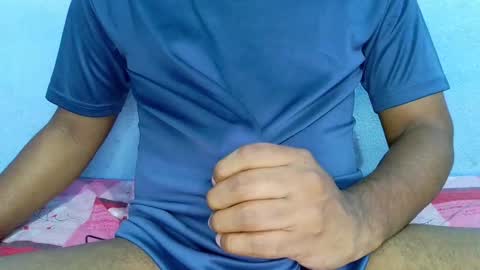 Snapshot of shy_eyes_ chatting on 24, 12, 2024 shyeyes online show from 24, 12, 2024