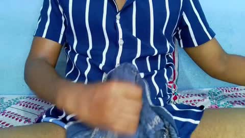 Snapshot of shy_eyes_ chatting on 20, 1, 2025 shyeyes online show from 20, 1, 2025