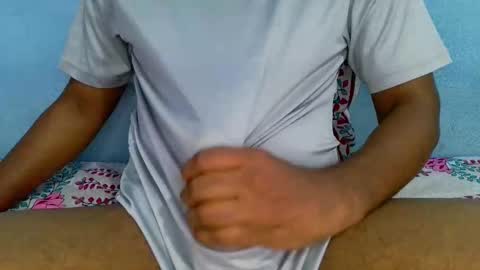 Snapshot of shy_eyes_ chatting on 16, 2, 2025 shyeyes online show from 16, 2, 2025