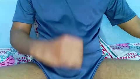 Snapshot of shy_eyes_ chatting on 17, 2, 2025 shyeyes online show from 17, 2, 2025