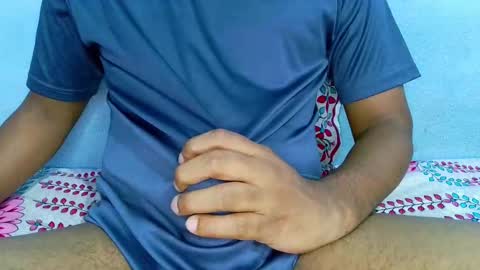 Snapshot of shy_eyes_ chatting on 17, 2, 2025 shyeyes online show from 17, 2, 2025