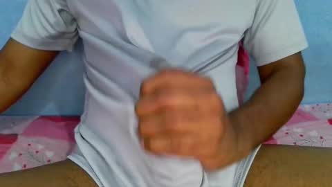 Snapshot of shy_eyes_ chatting on 28, 2, 2025 shyeyes online show from 28, 2, 2025