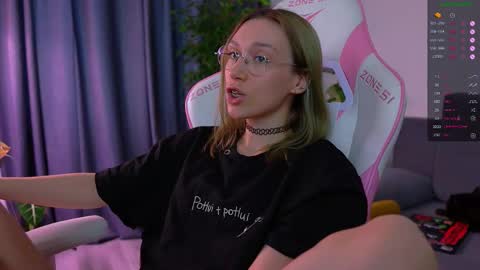  HI i am Marcy online show from 3, 12, 2025