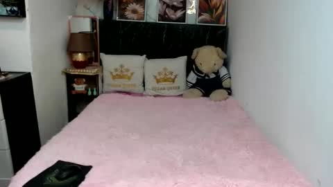 shy_pinay online show from 30, 9, 2025