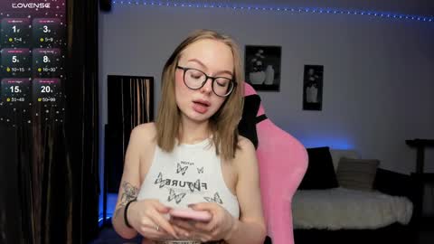 Snapshot of shy_suchka chatting on 18, 1, 2025 Melissa online show from 18, 1, 2025